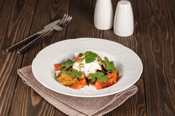 Фото Салат с хрустящими баклажанами